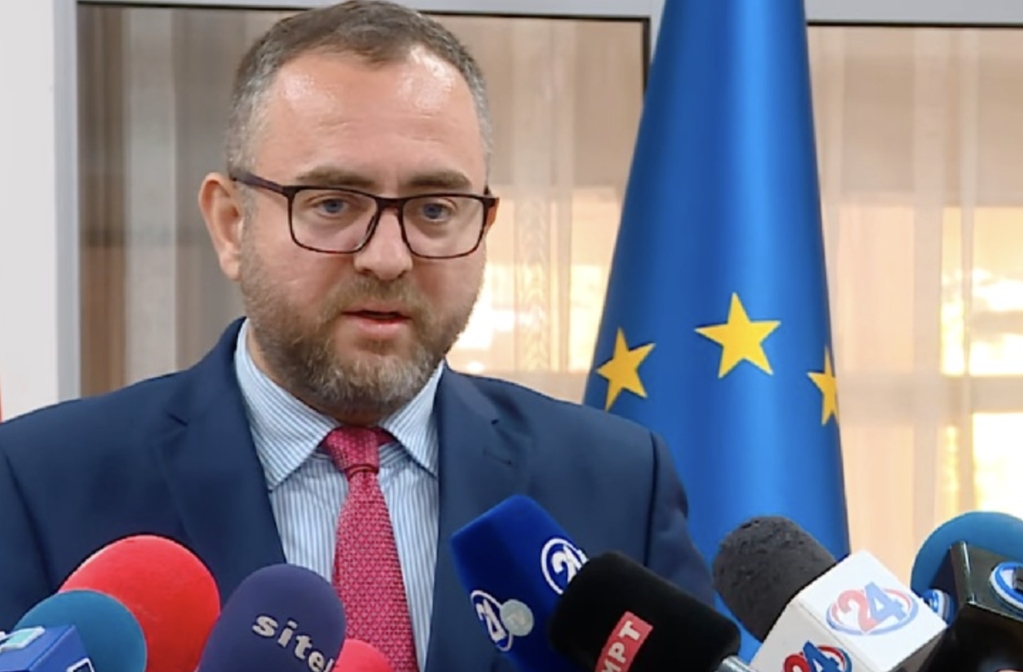 Screenshot 2025-10-16 at 23.14.34